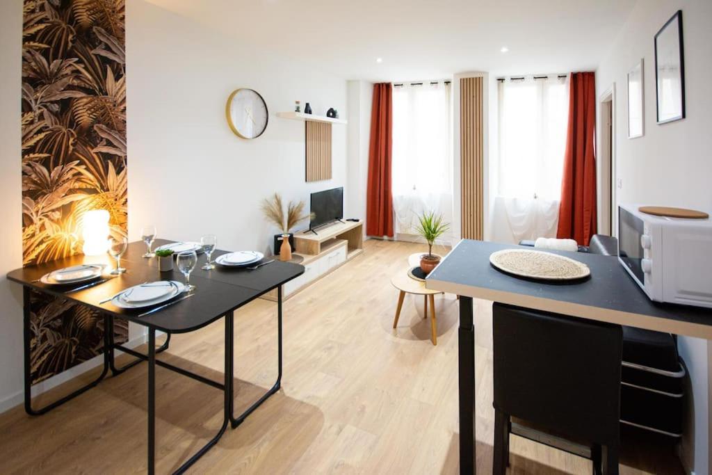Appartement Le Terracotta, Plein Centre, Garage, Wifi-netflix Montbéliard